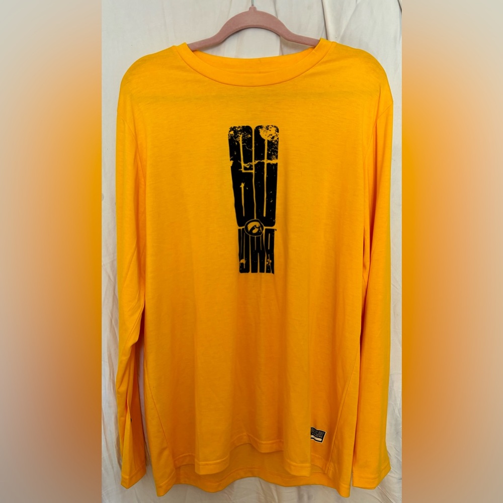 Official iowa Hawkeyes long sleeve shirt